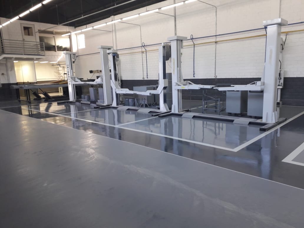Revestimento epóxi industrial